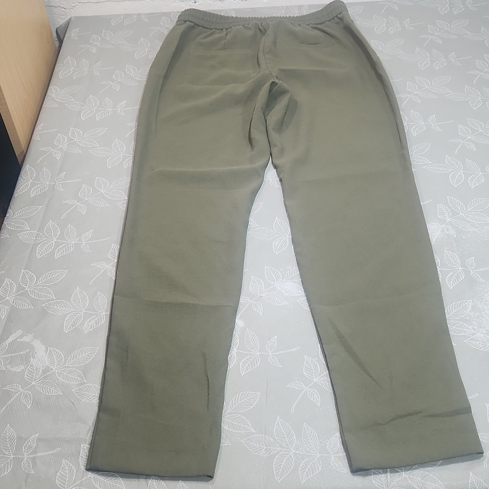 RW & CO Pants - Picture 6 of 10